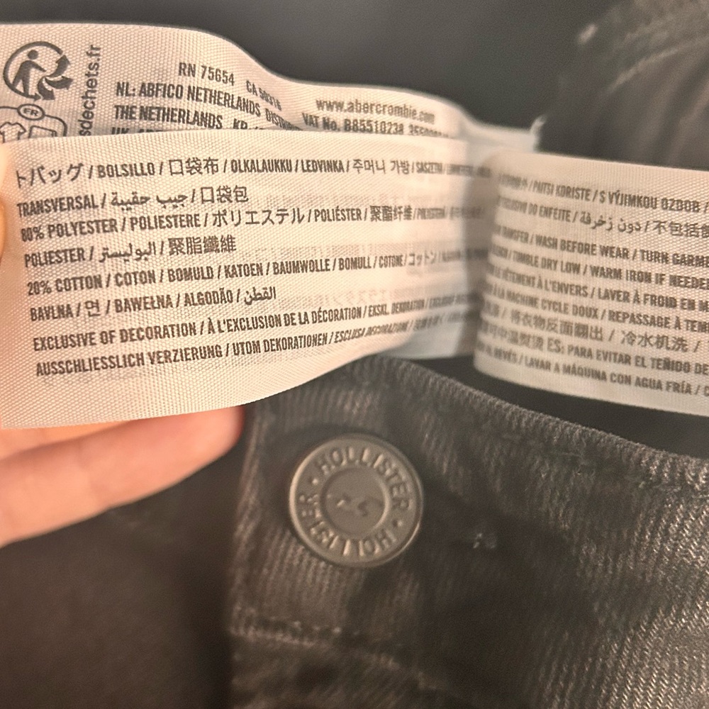 Hollister Jeans Womens 6R/28R Black Ultra High Rise Dad Vintage Stretch Cotton‎ - Picture 7 of 7